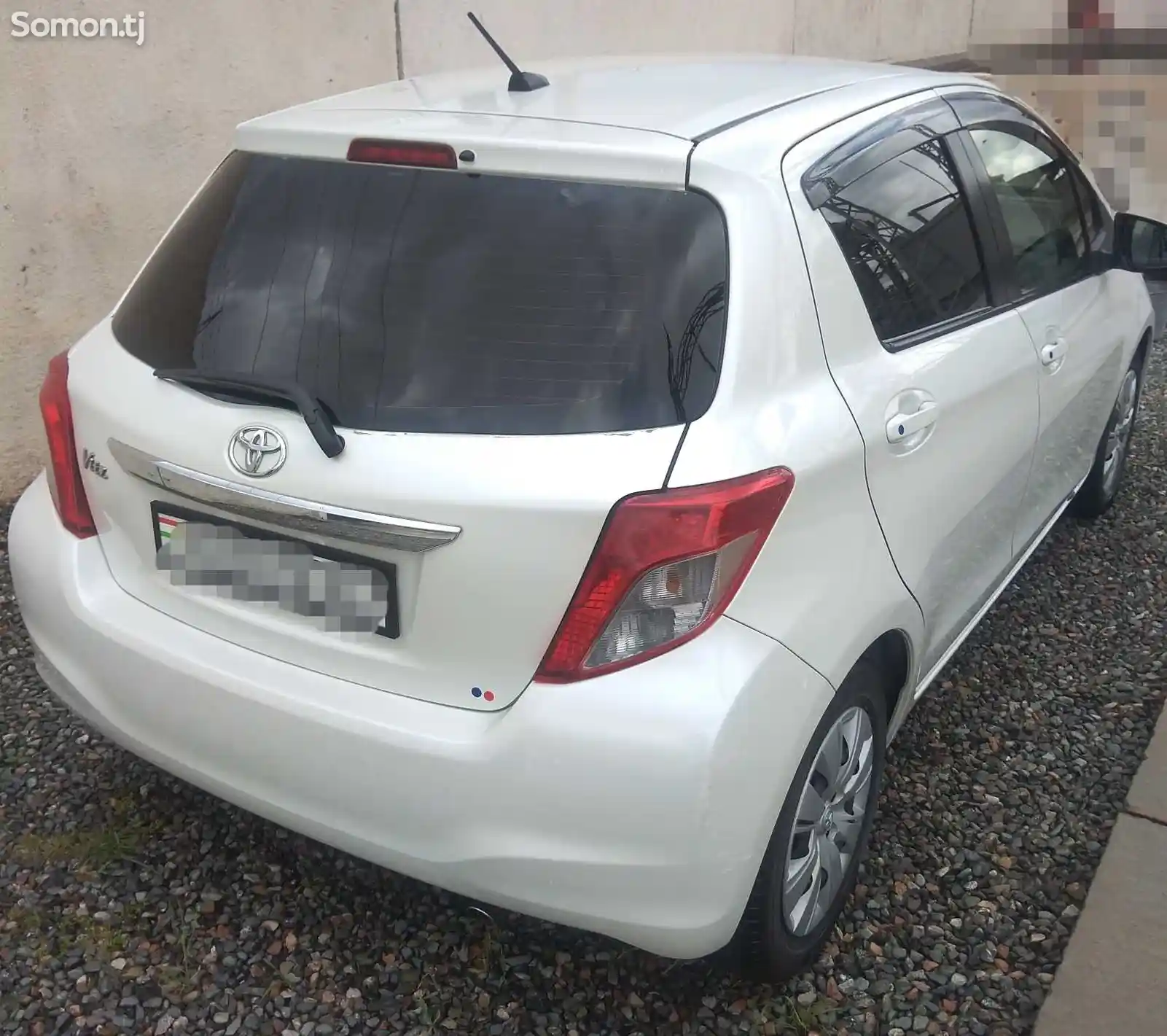 Toyota Vitz, 2012-6