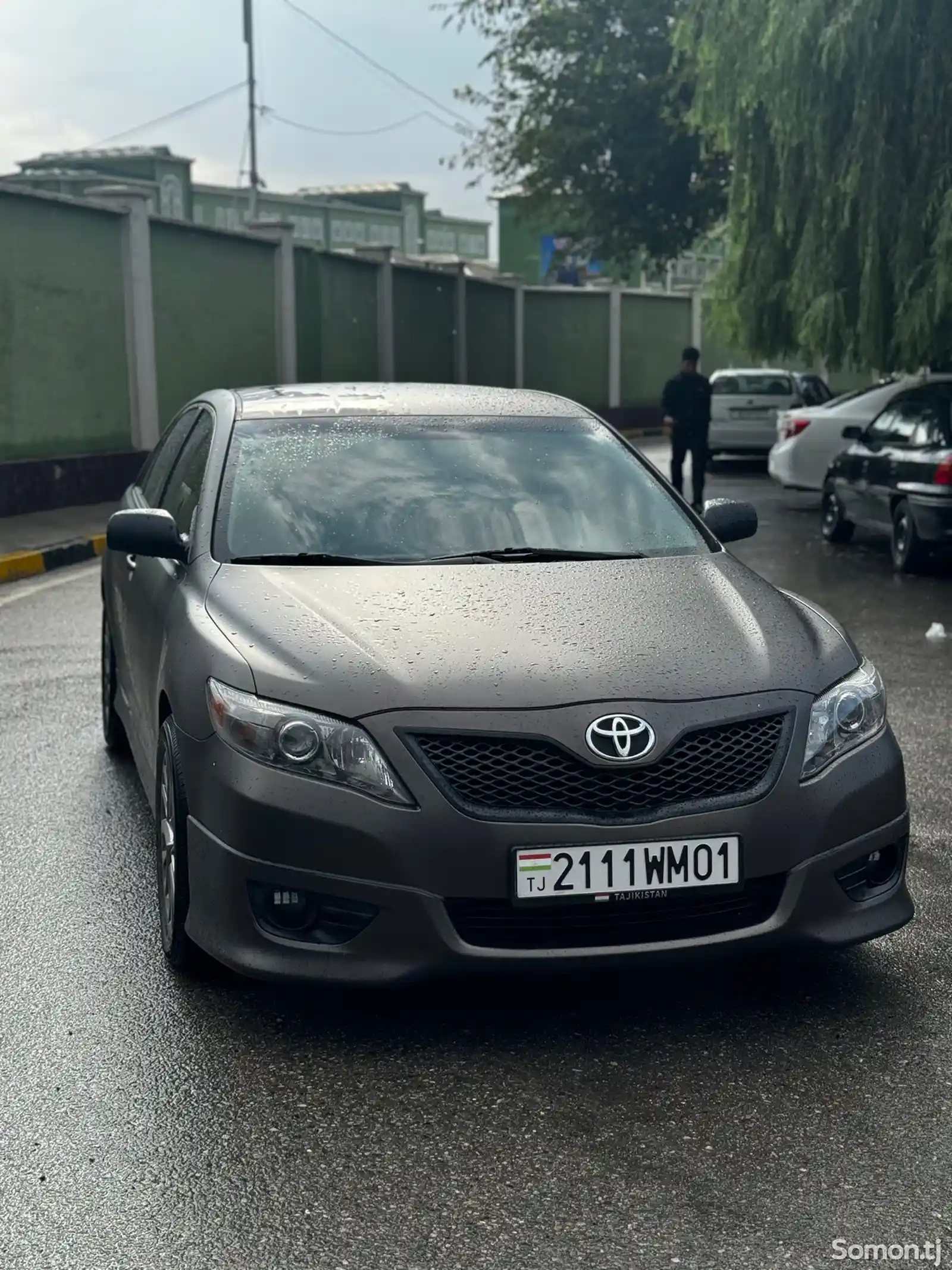 Toyota Camry, 2010-1