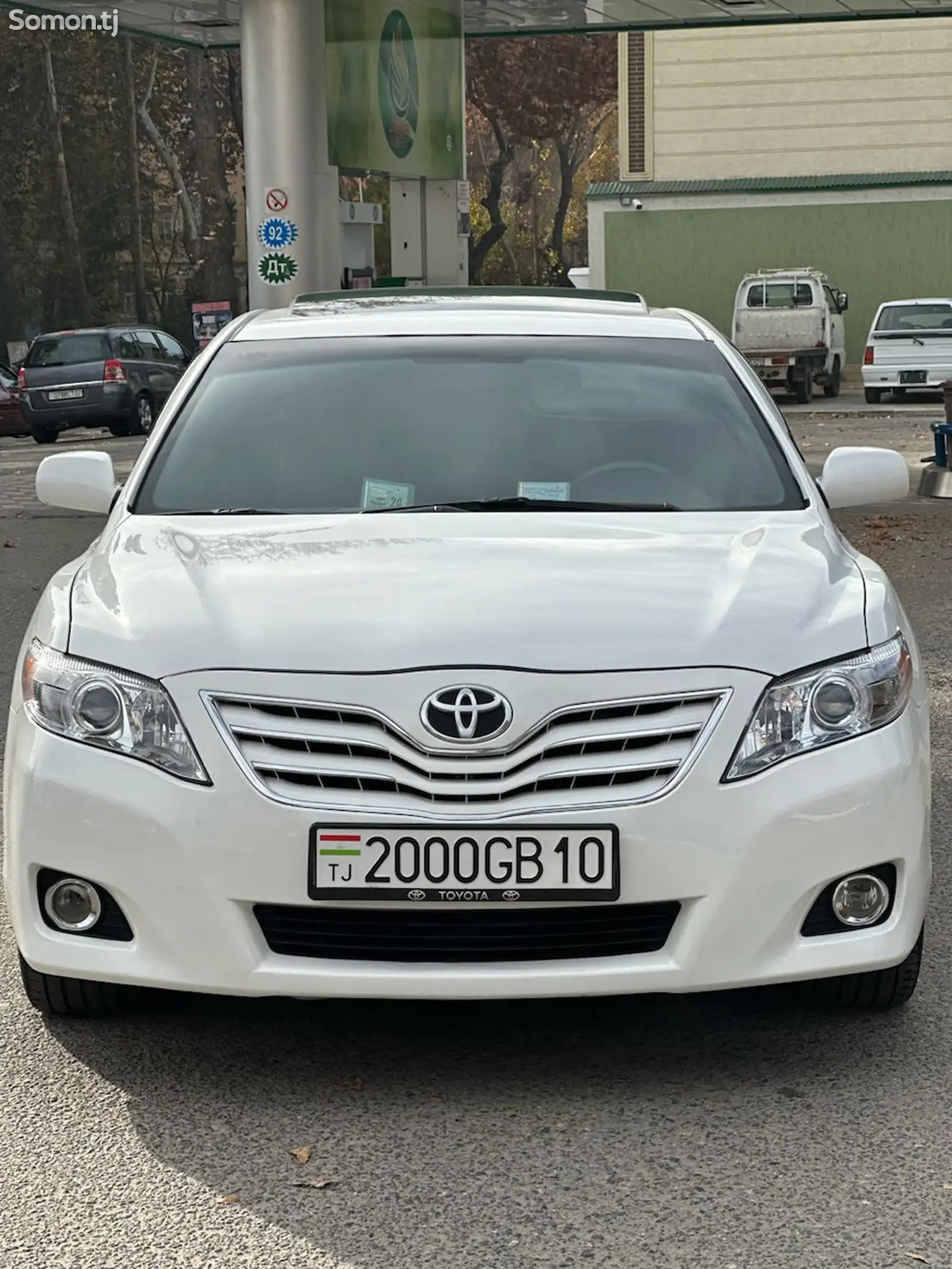 Toyota Camry, 2010-1