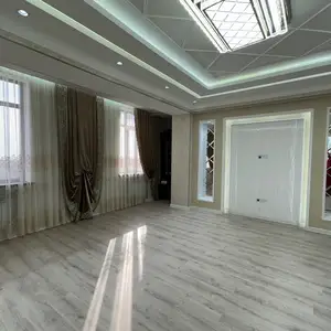 4-комн. квартира, 11 этаж, 156 м², Поворот Аэропорта, ул. Айни