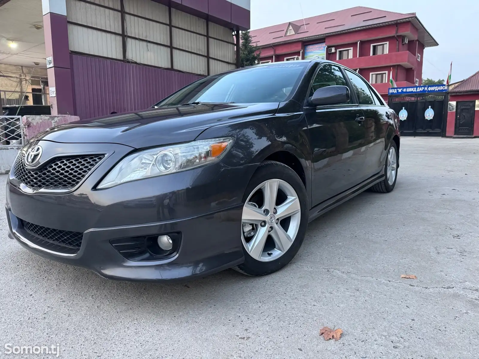 Toyota Camry, 2011-1