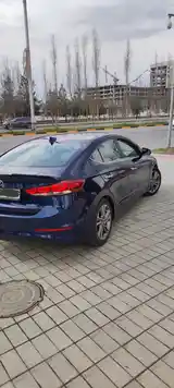 Hyundai Elantra, 2017-2