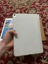 Планшет Apple iPad Pro 10.5-8