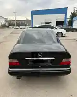 Mercedes-Benz W124, 1995-2