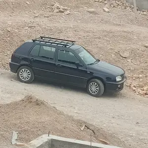 Volkswagen Golf, 1998