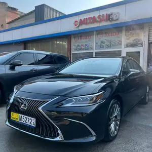 Lexus ES series, 2019