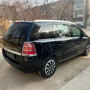 Opel Zafira, 2007