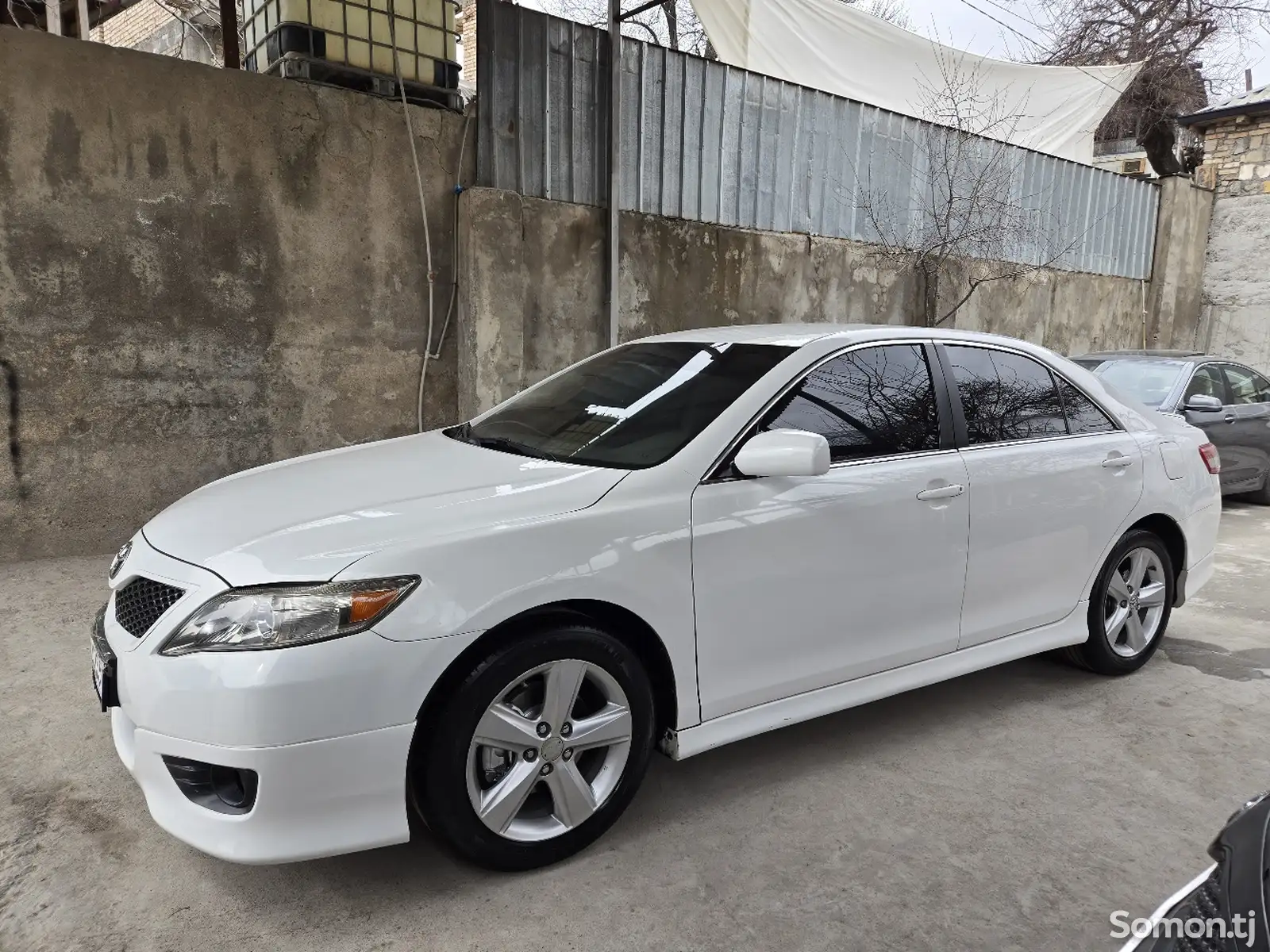 Toyota Camry, 2011-1