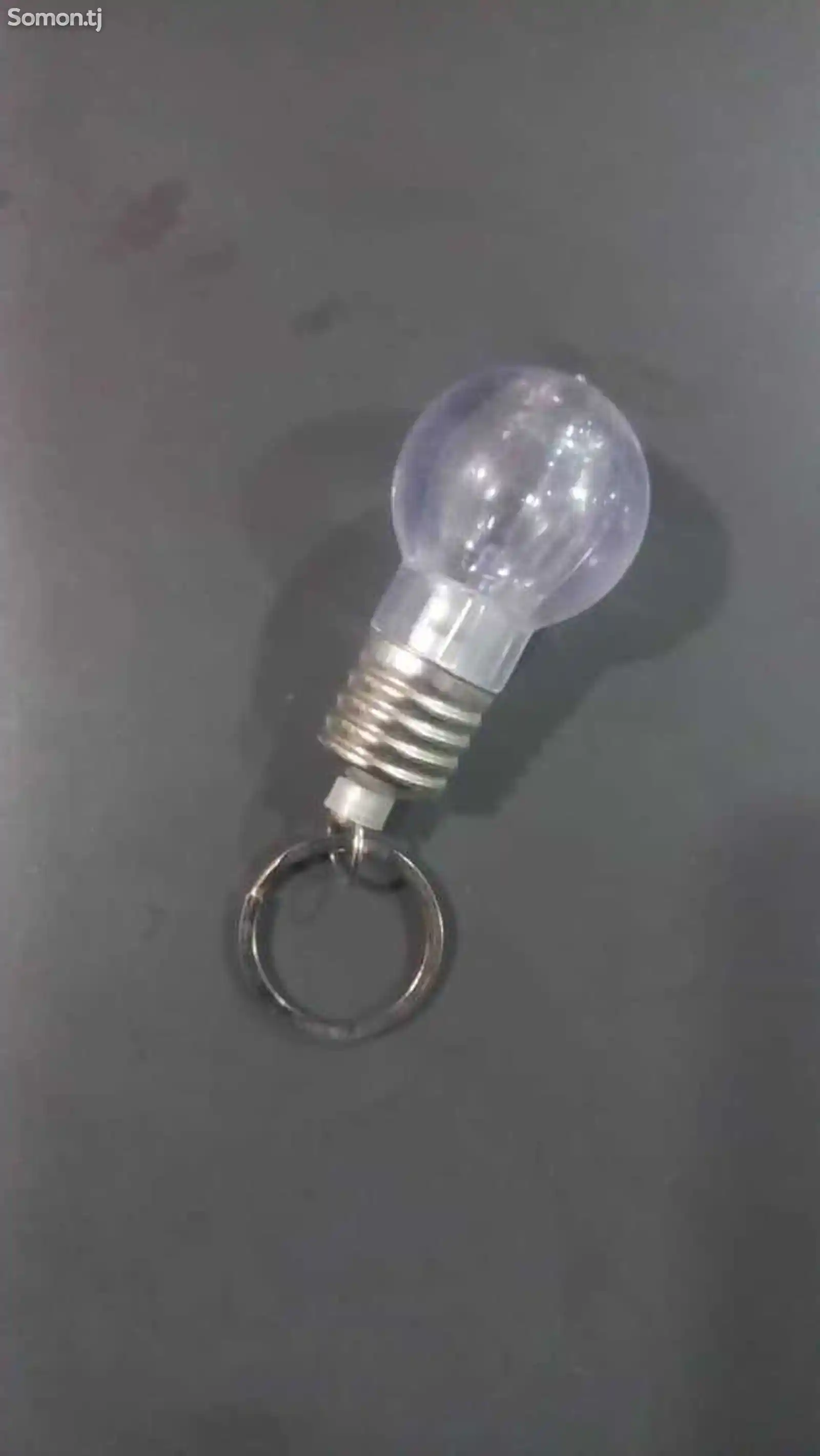 Мини-брелок со светодиодной лампой-1
