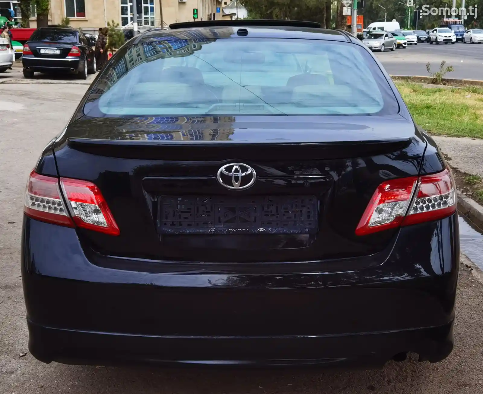 Toyota Camry, 2010-4