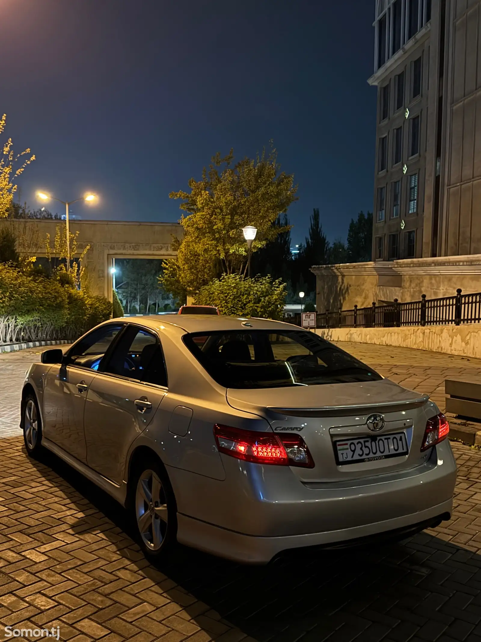 Toyota Camry, 2011-6