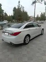 Hyundai Sonata, 2010-2