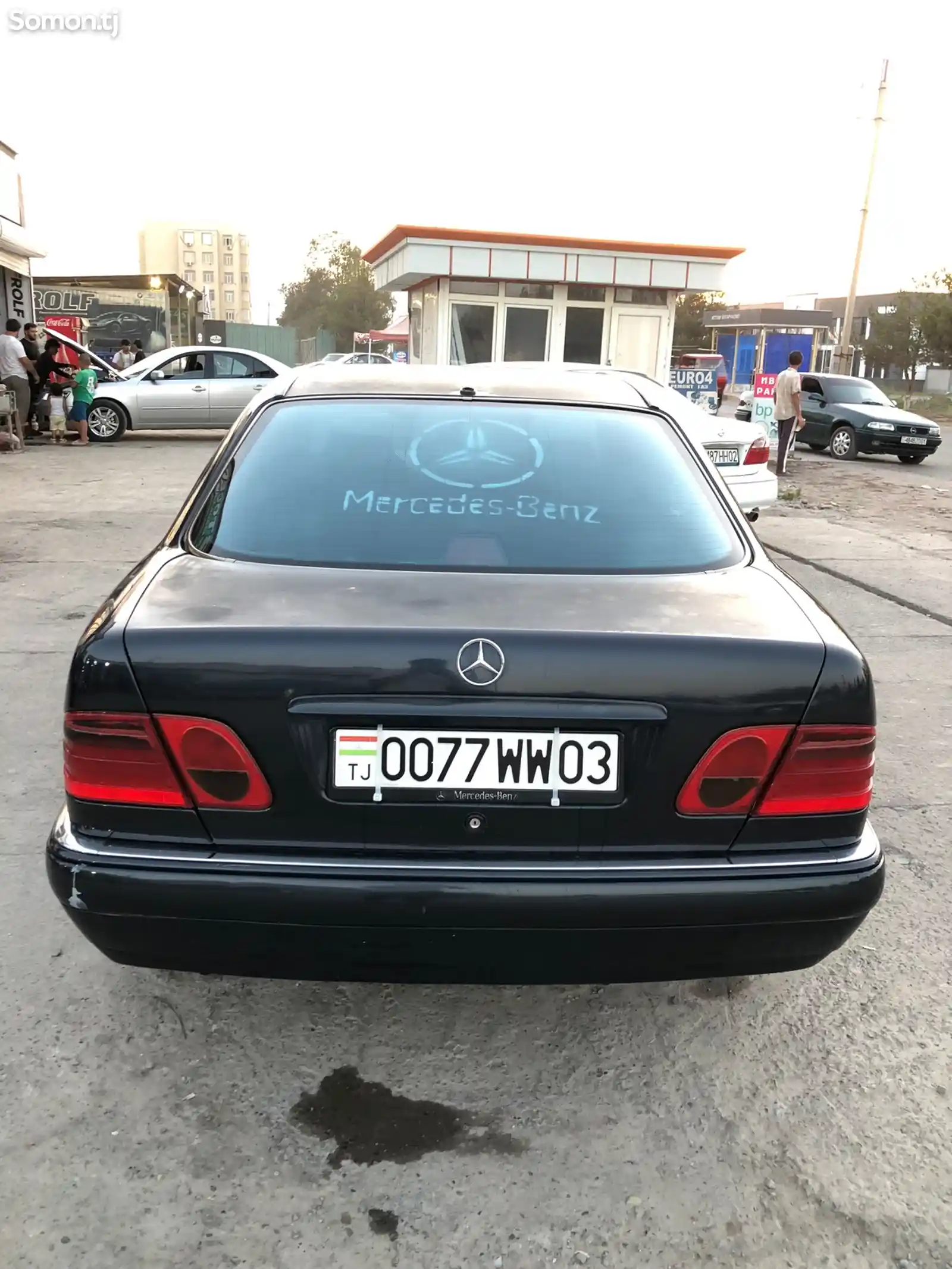 Mercedes-Benz E class, 1998-4