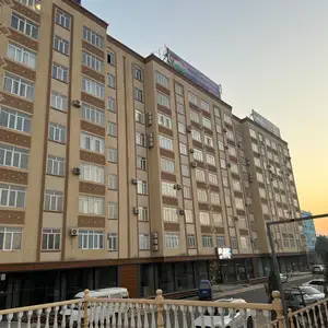 2-комн. квартира, 1 этаж, 58 м², 18 мкр