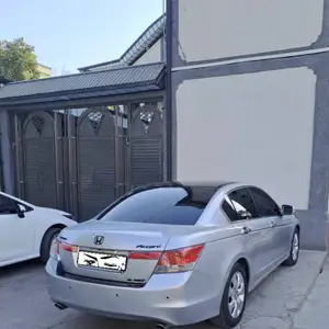 Hyundai Sonata, 2010