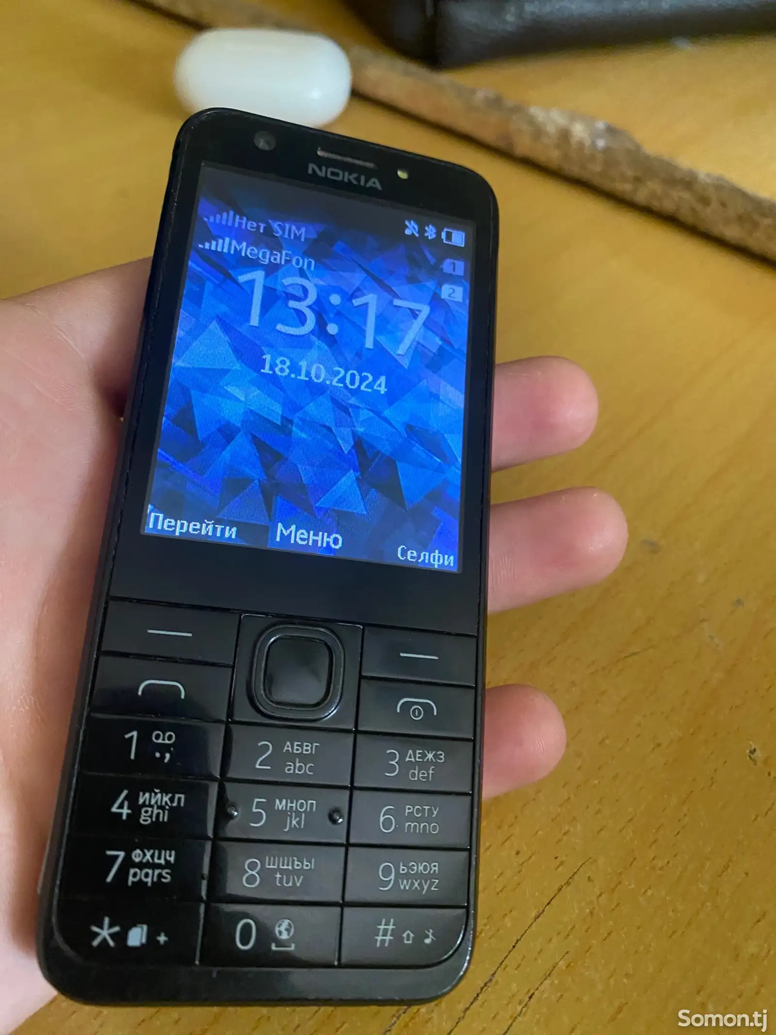 Телефон Nokia-1