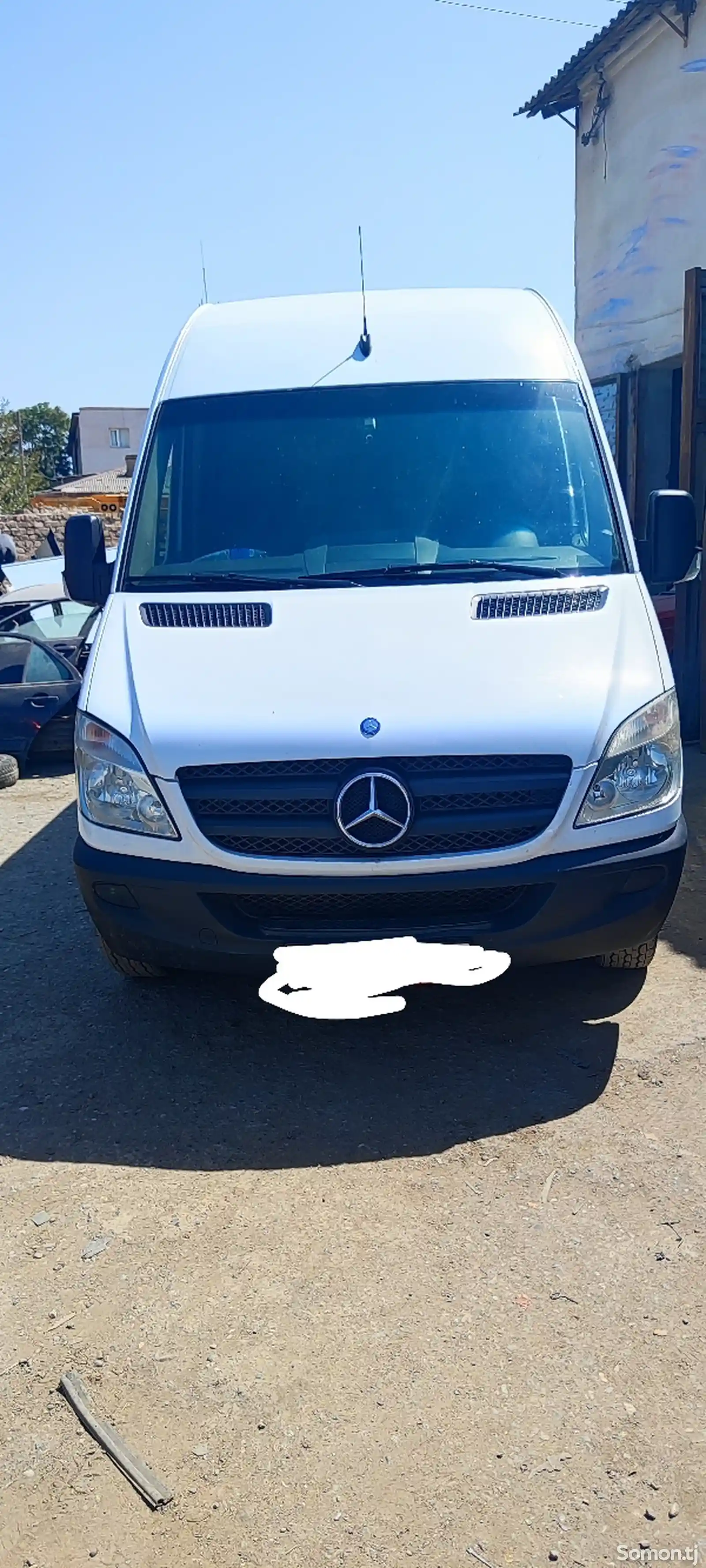 Фургон Mercedes-benz Sprinter-1