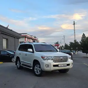 Toyota Land Cruiser, 2014