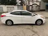 Hyundai Elantra, 2013-5