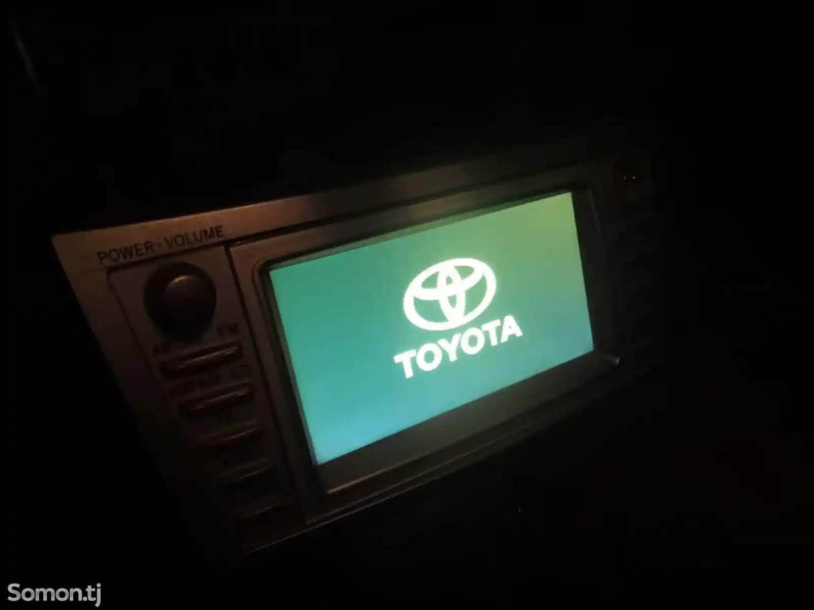 Автомагнитола от Toyota Camry-6