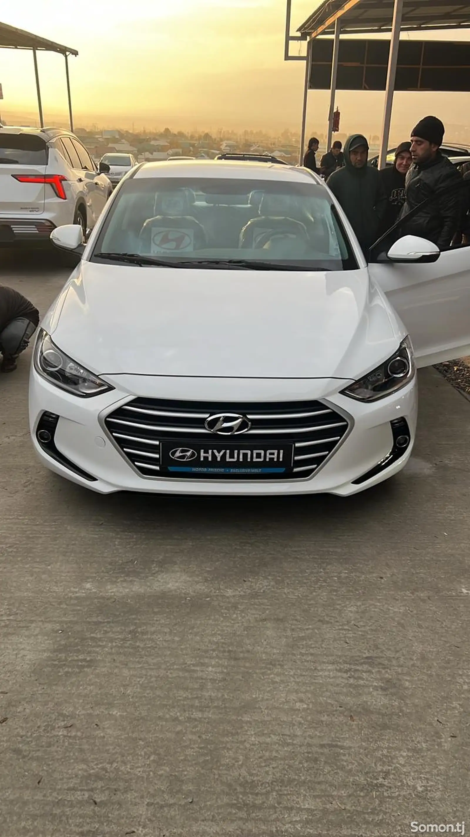 Hyundai Avante, 2017-1