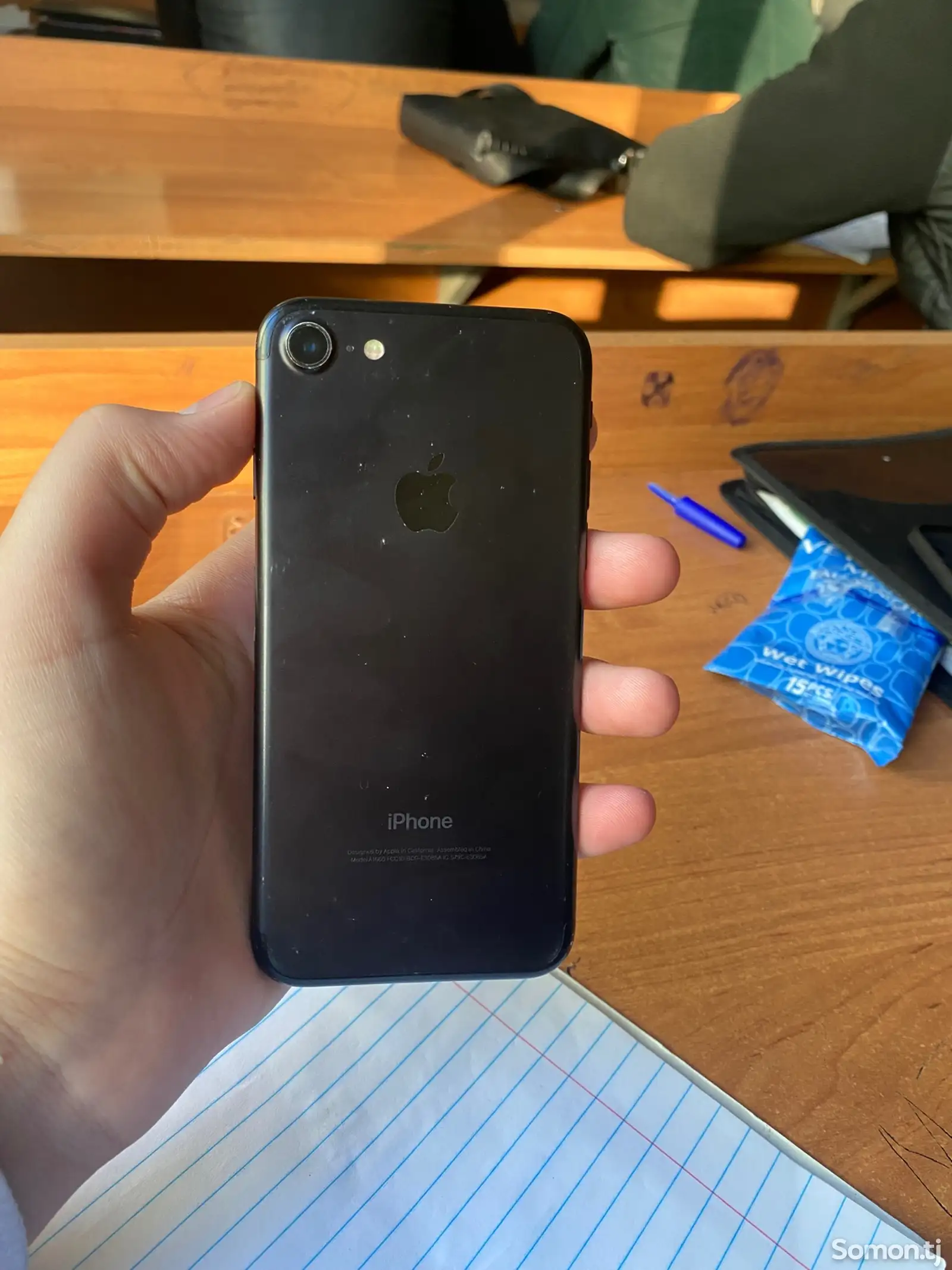 Apple iPhone 7, 32 gb-1