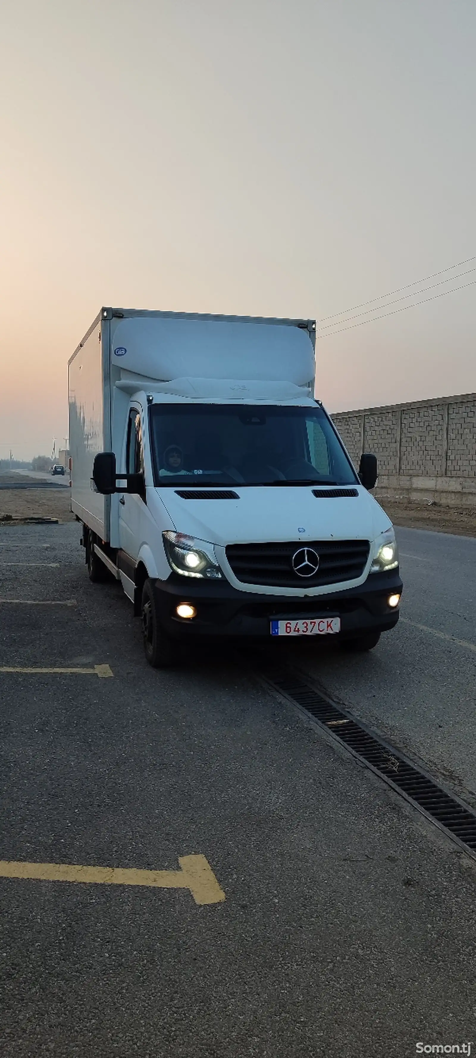 Фургон Mercedes-Benz Sprinter, 2015-1