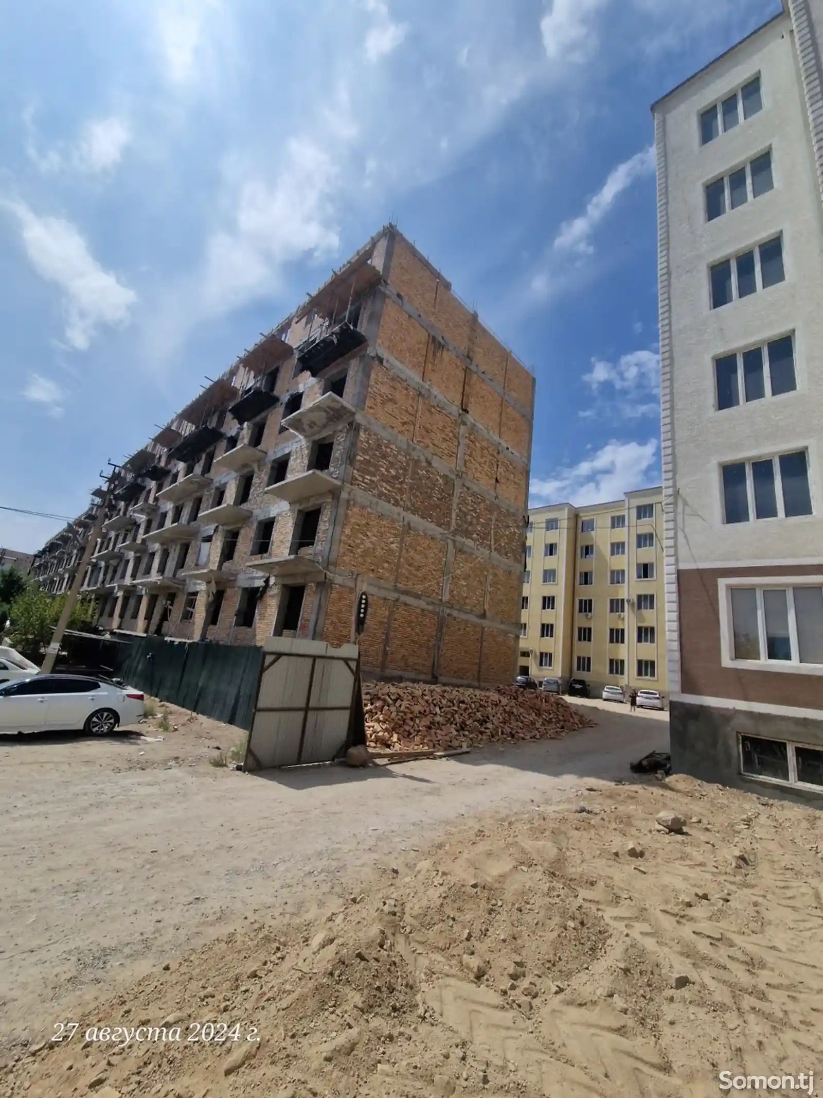 2-комн. квартира, 6 этаж, 70 м², 8 мкр, Круг-1