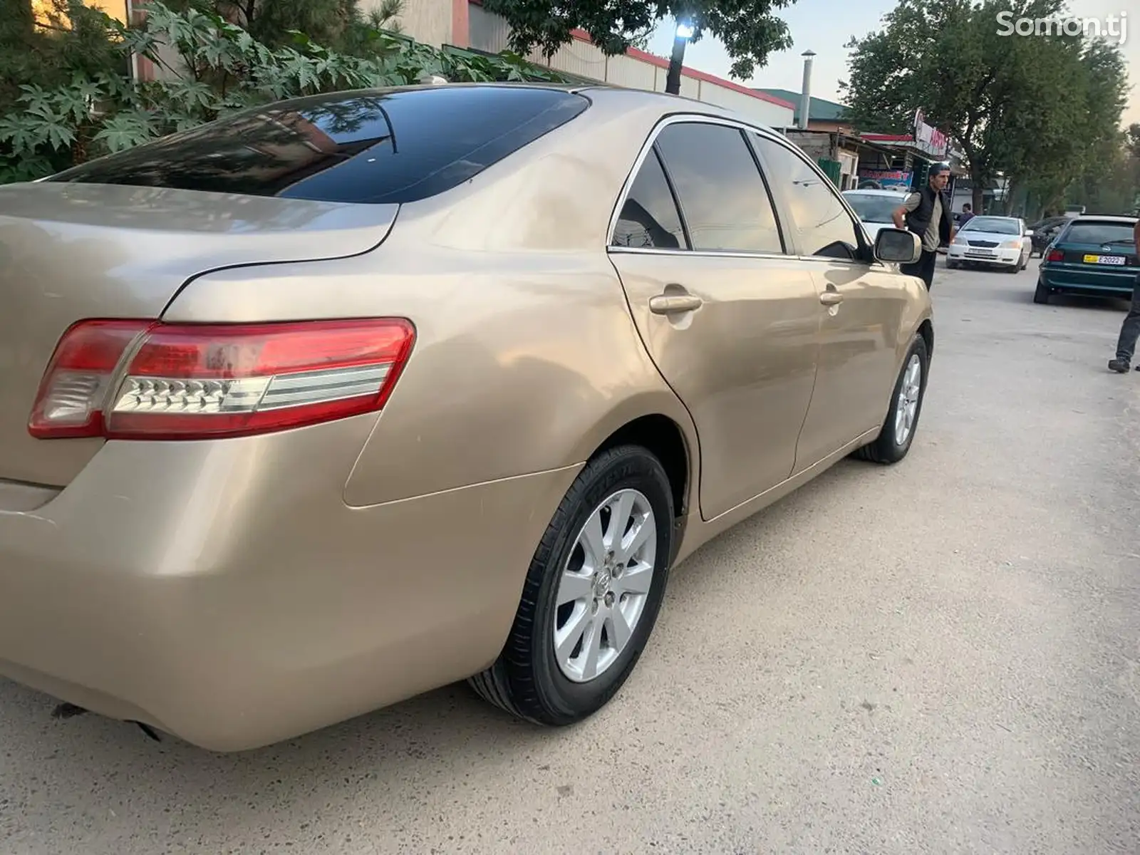 Toyota Camry, 2011-1