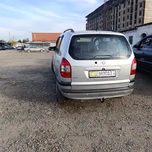 Opel Zafira, 2003