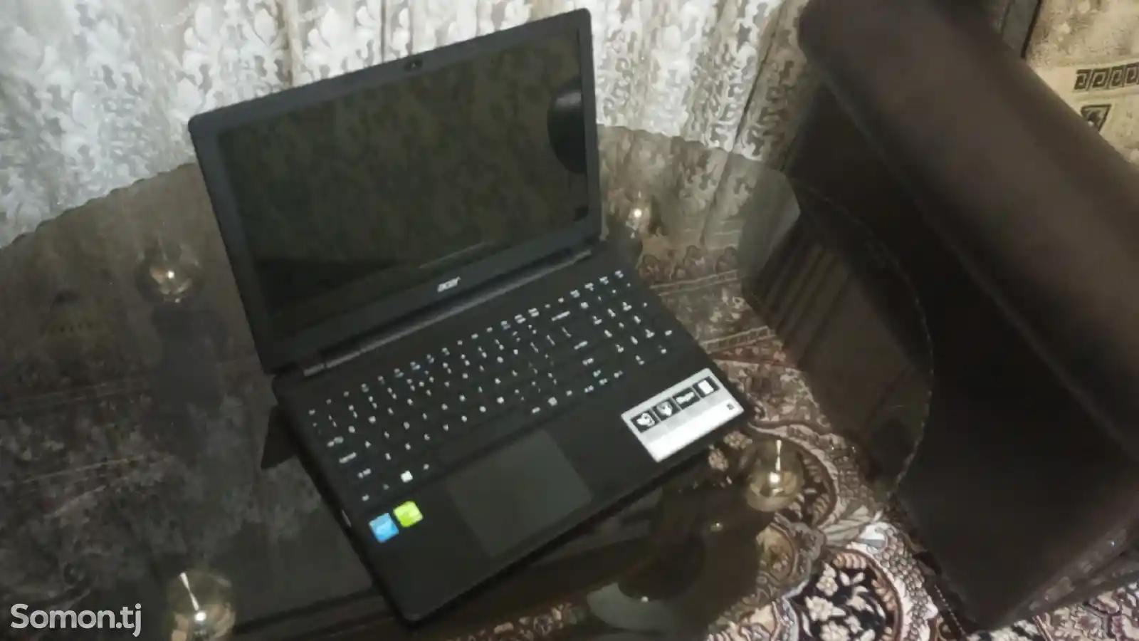 Игровой ноутбук Acer-1