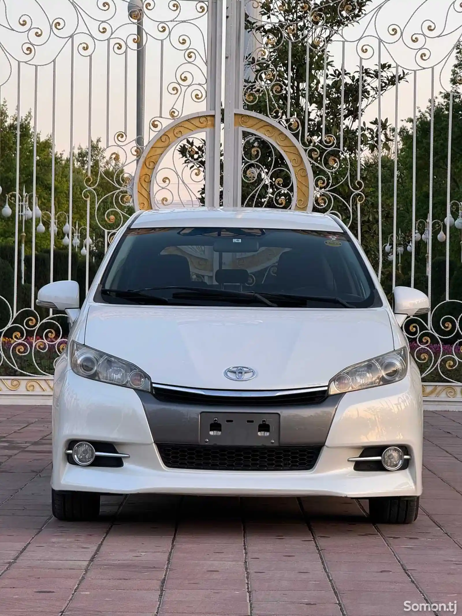 Toyota Wish, 2014-2