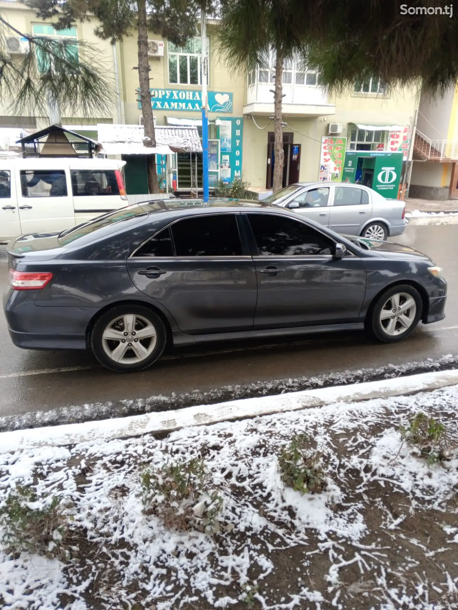 Toyota Camry, 2011-1