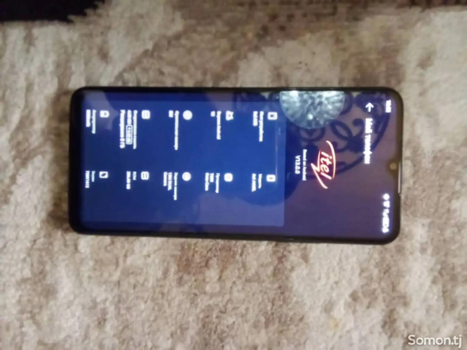 Телефон itel-1