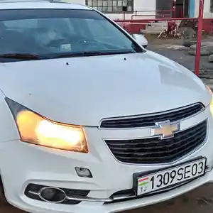 Chevrolet Cruze, 2010