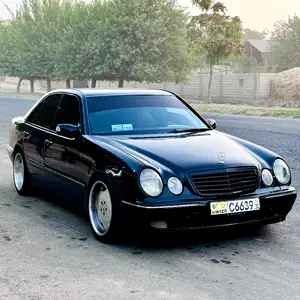 Mercedes-Benz E class, 2001