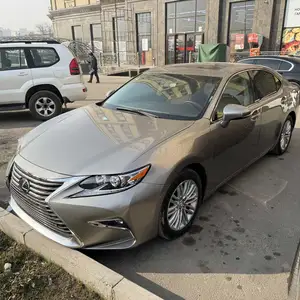 Lexus ES series, 2016