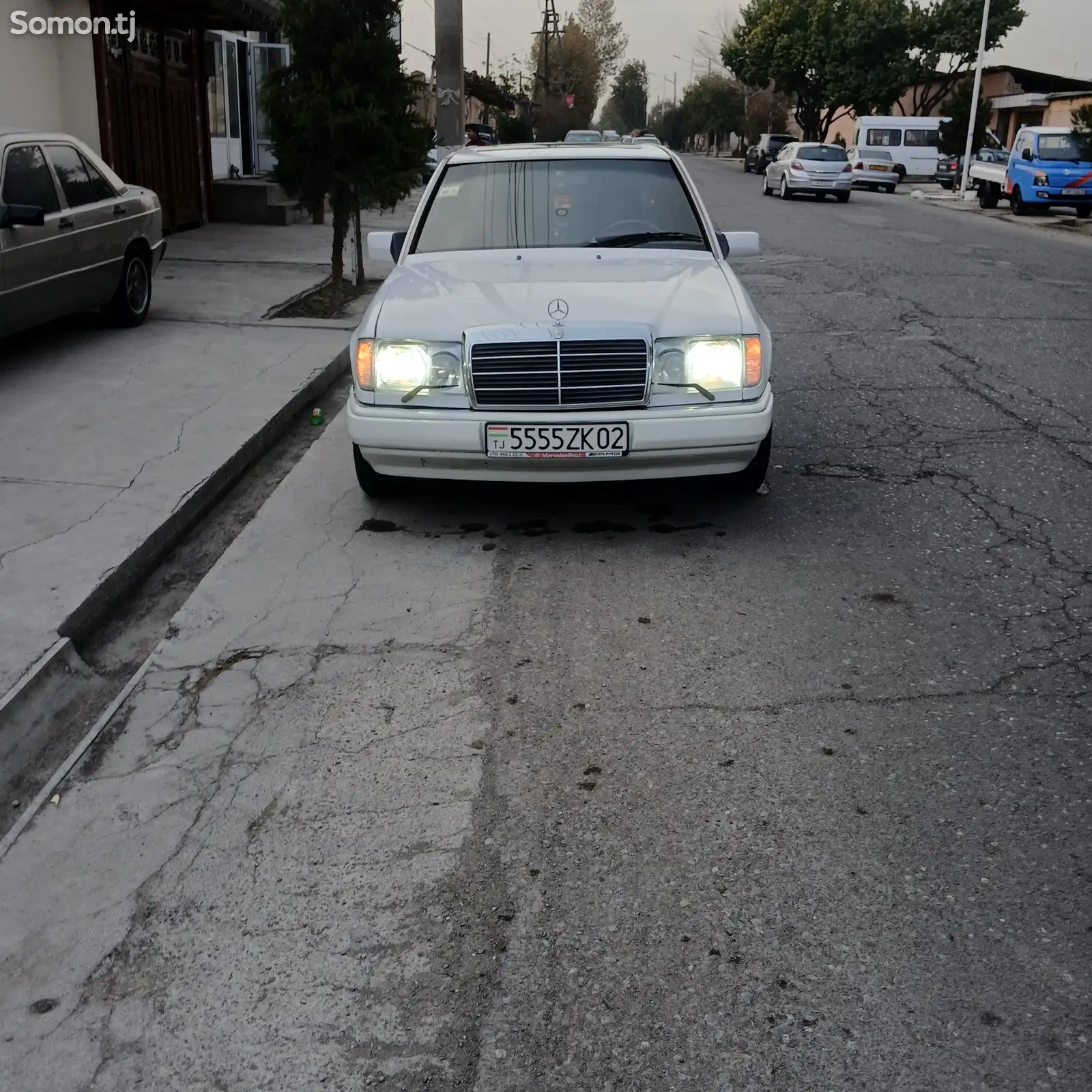 Mercedes-Benz W124, 1993-1