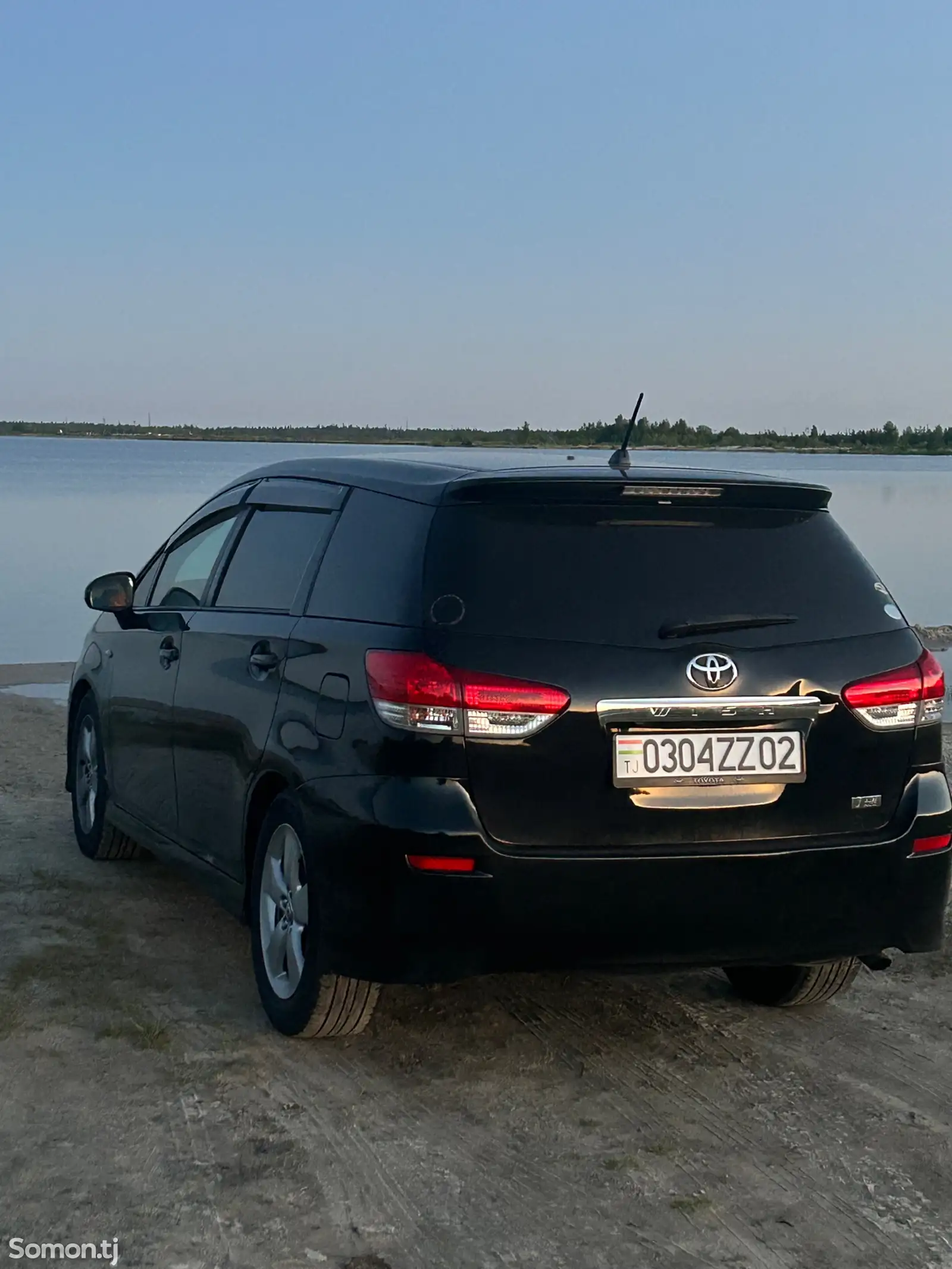 Toyota Wish, 2009