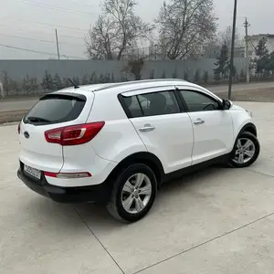 Kia Sportage, 2011