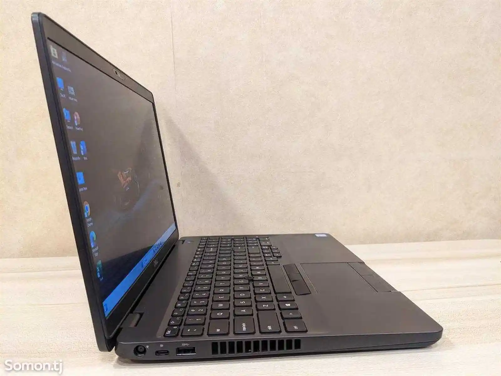 Ноутбук Dell Latitude 5500 i5/8-4