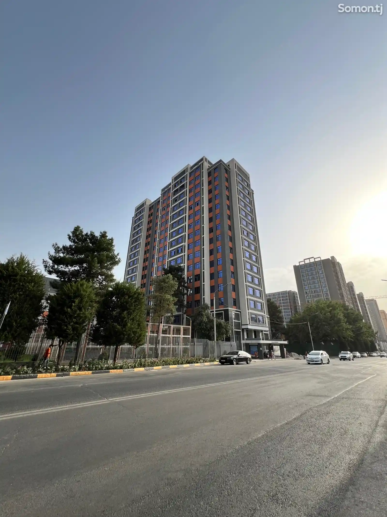 3-комн. квартира, 16 этаж, 97 м², И. Сомони-1