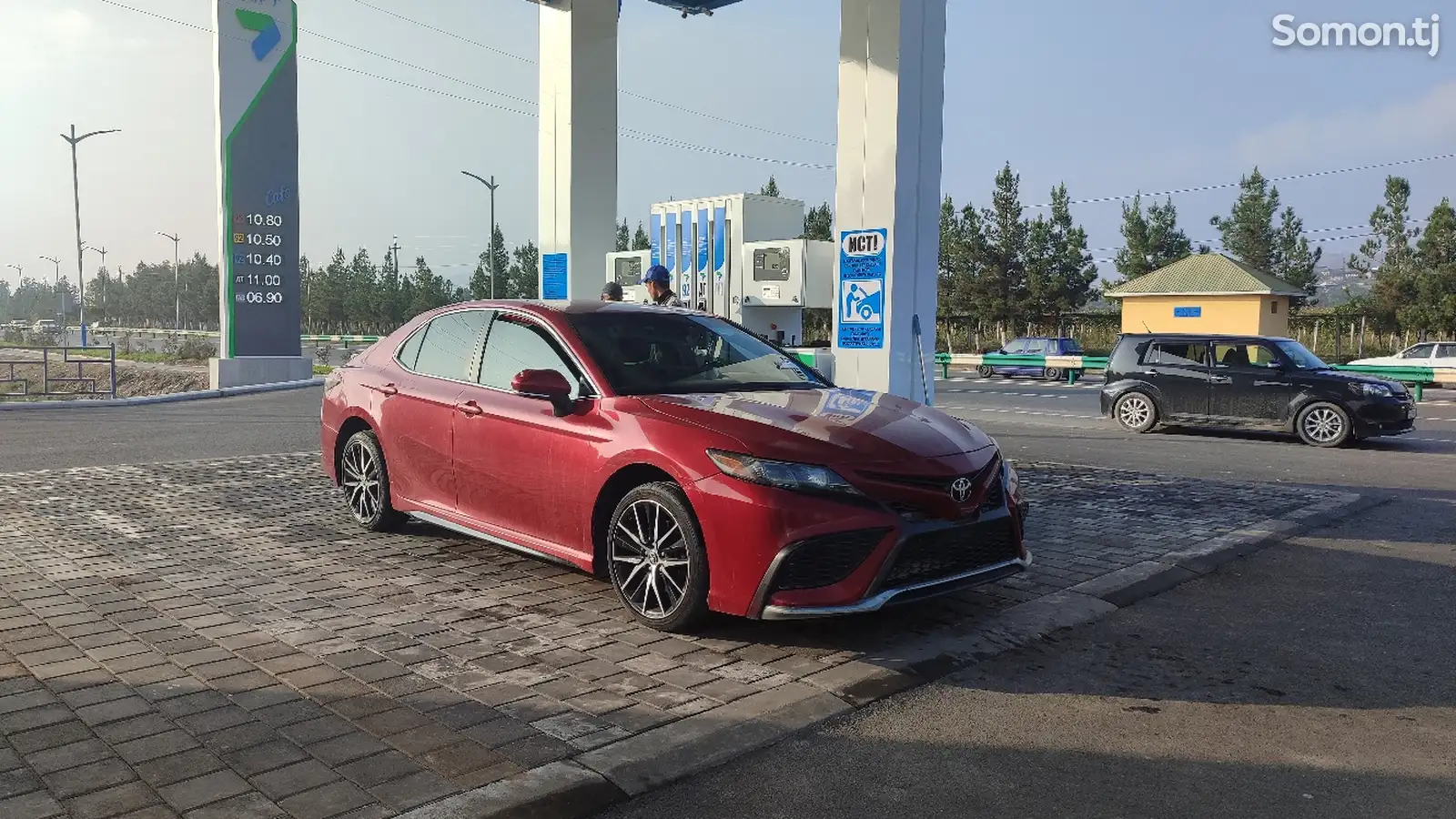 Toyota Camry, 2021-1