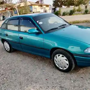 Opel Astra F, 1992