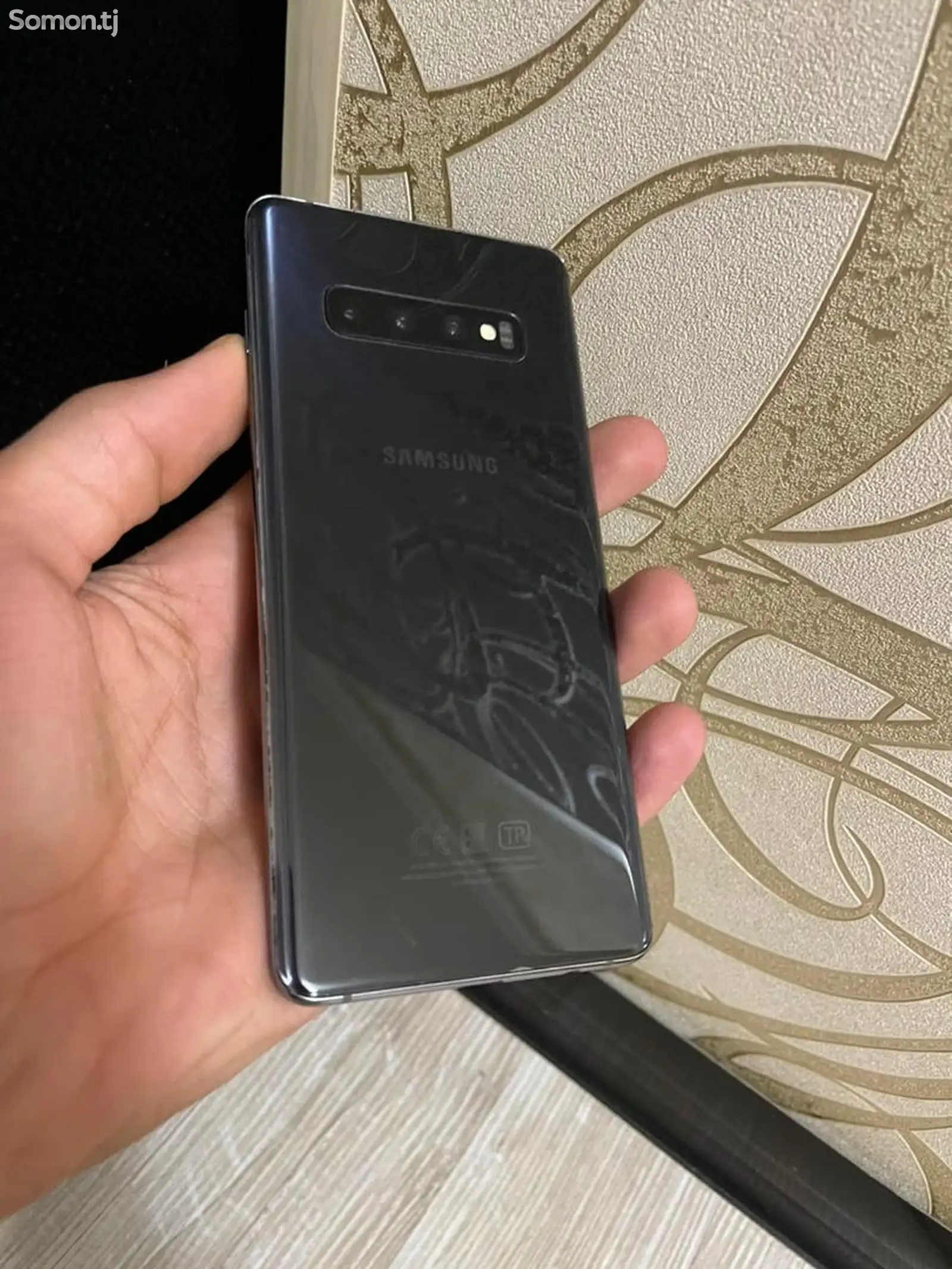 Samsung Galaxy s 10 +-1