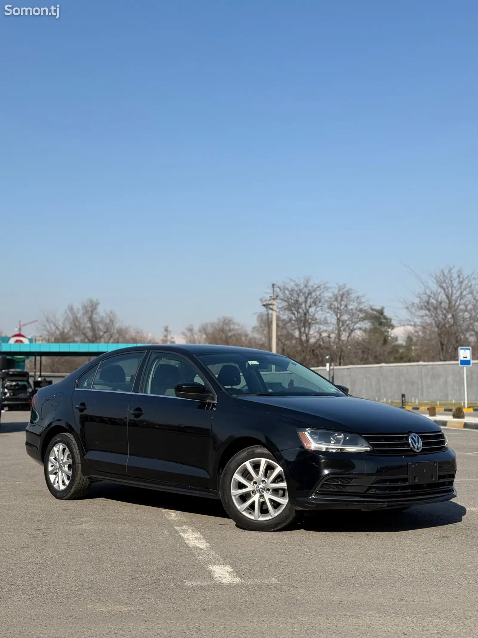 Volkswagen Jetta, 2017-1