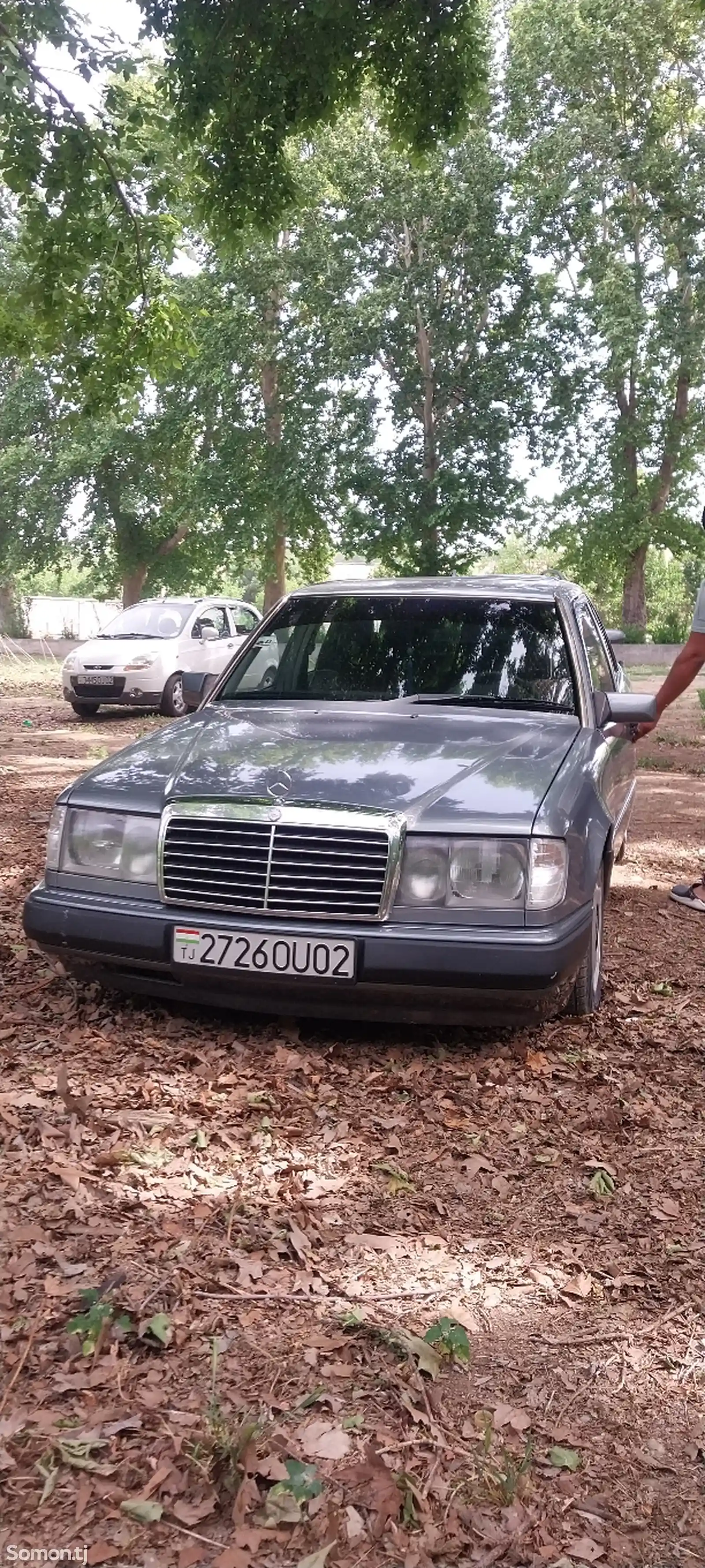 Mercedes-Benz W124, 1990-4