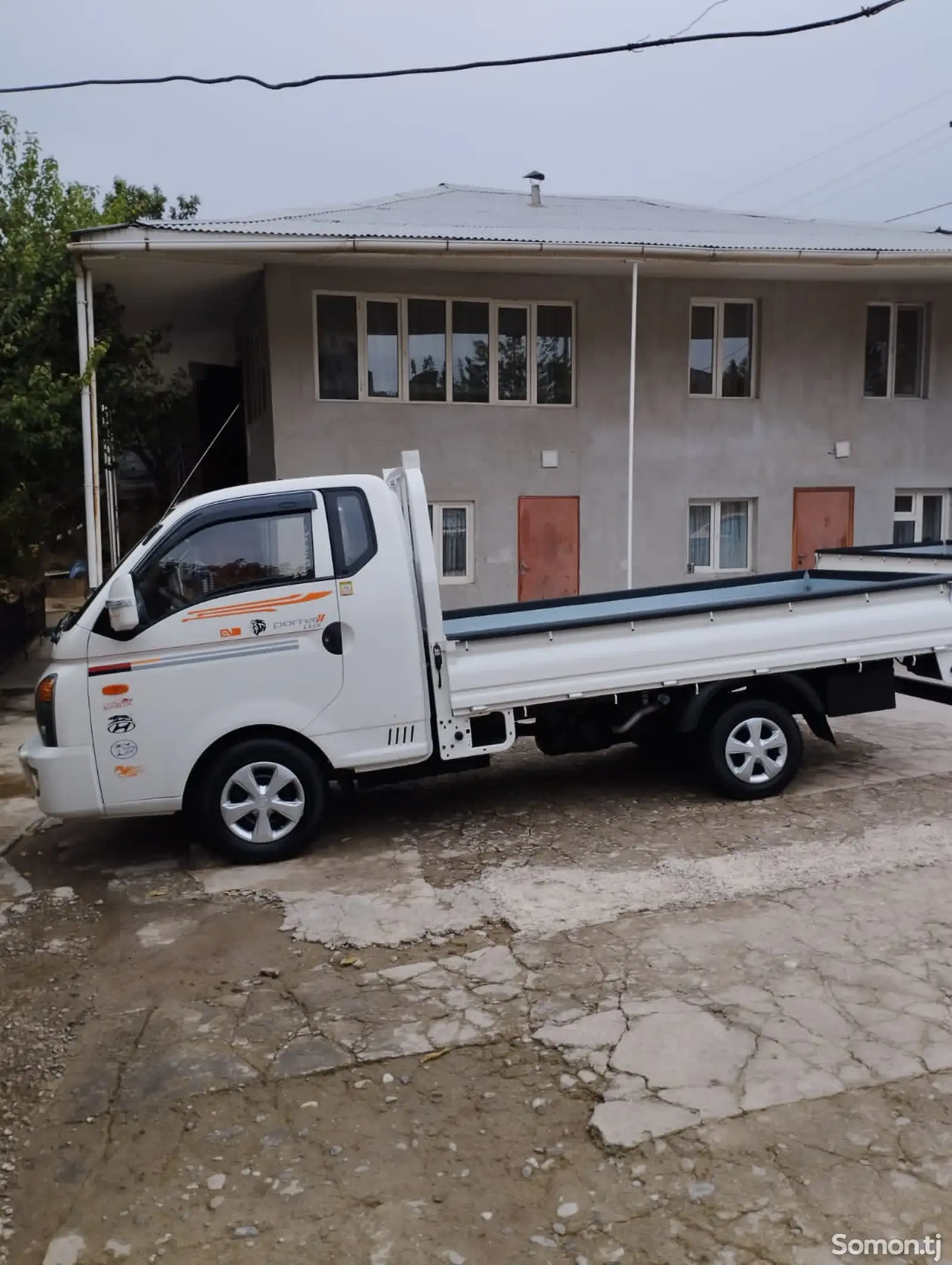 Бортовой автомобиль Hyundai Porter 2, 2014-2