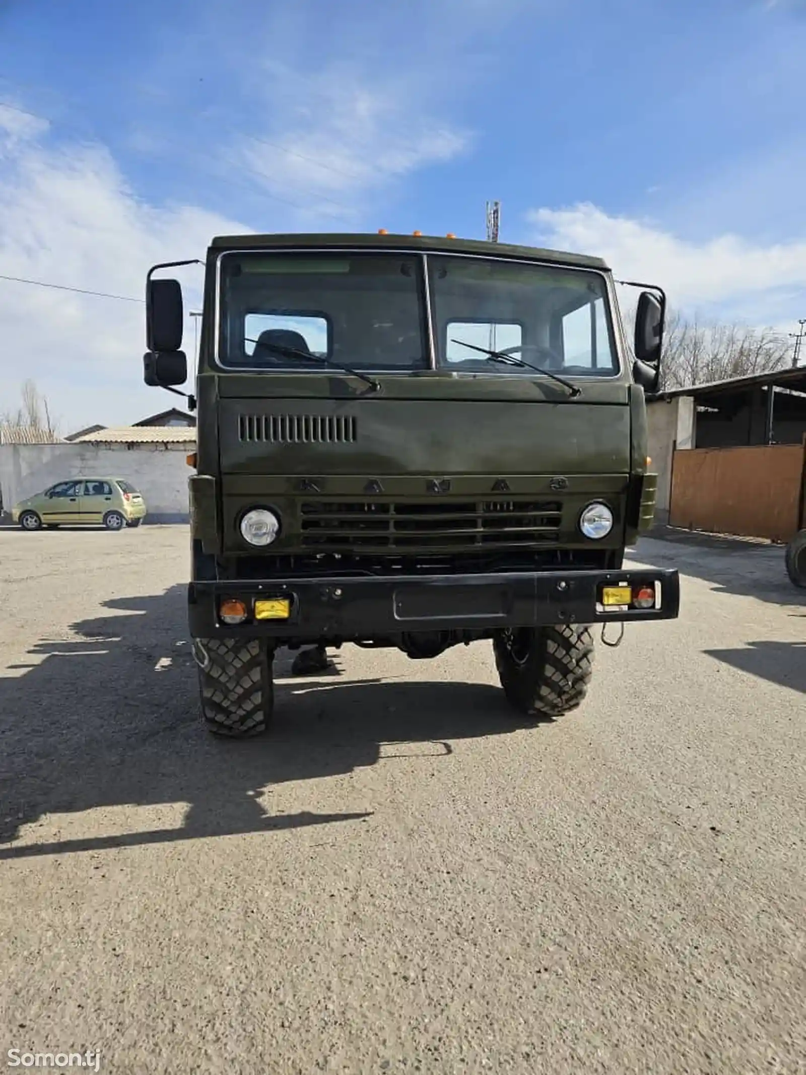 Бортовой грузовик Камаз 4310, 1995-3