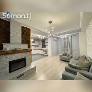 4-комн. квартира, 18 этаж, 180м², Дом печать